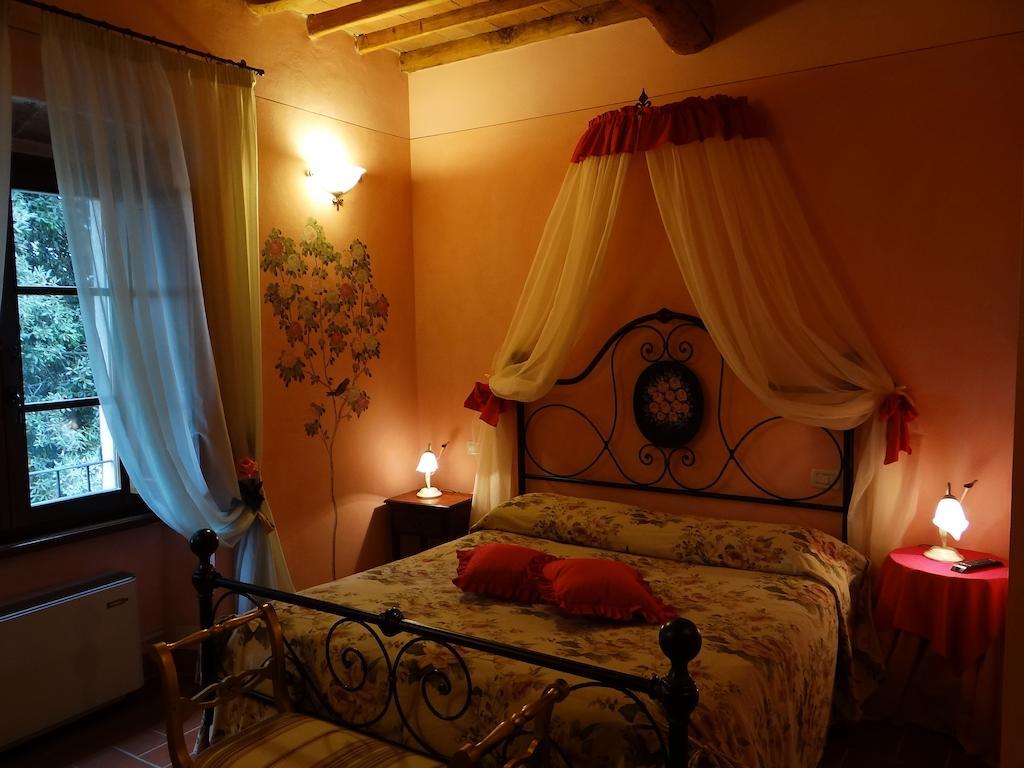 Taverna Di Bibbiano Колле-ди-Валь-д'Эльса Экстерьер фото